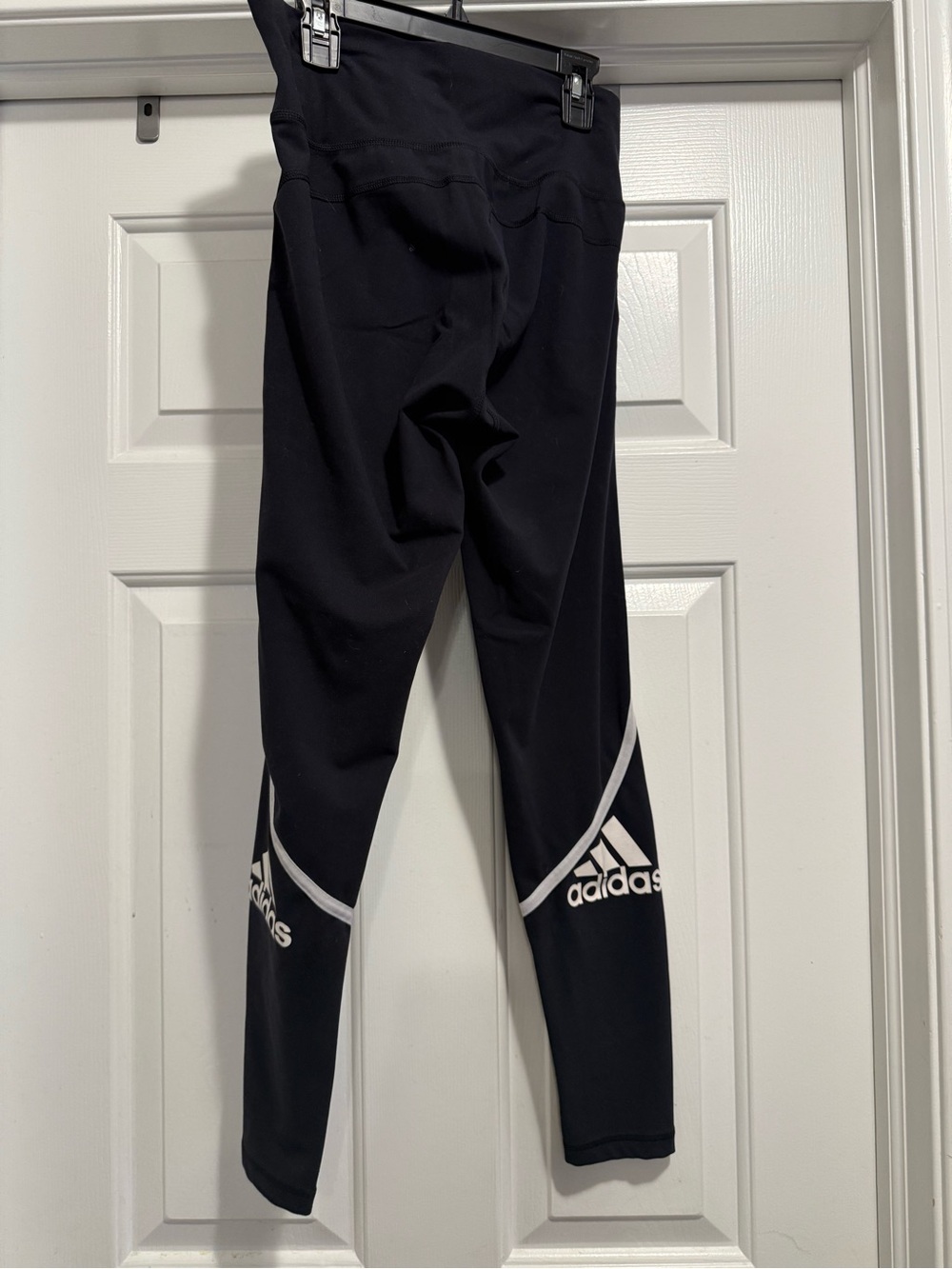 Adidas Women’s Black Performance Leggings (Size: M)
